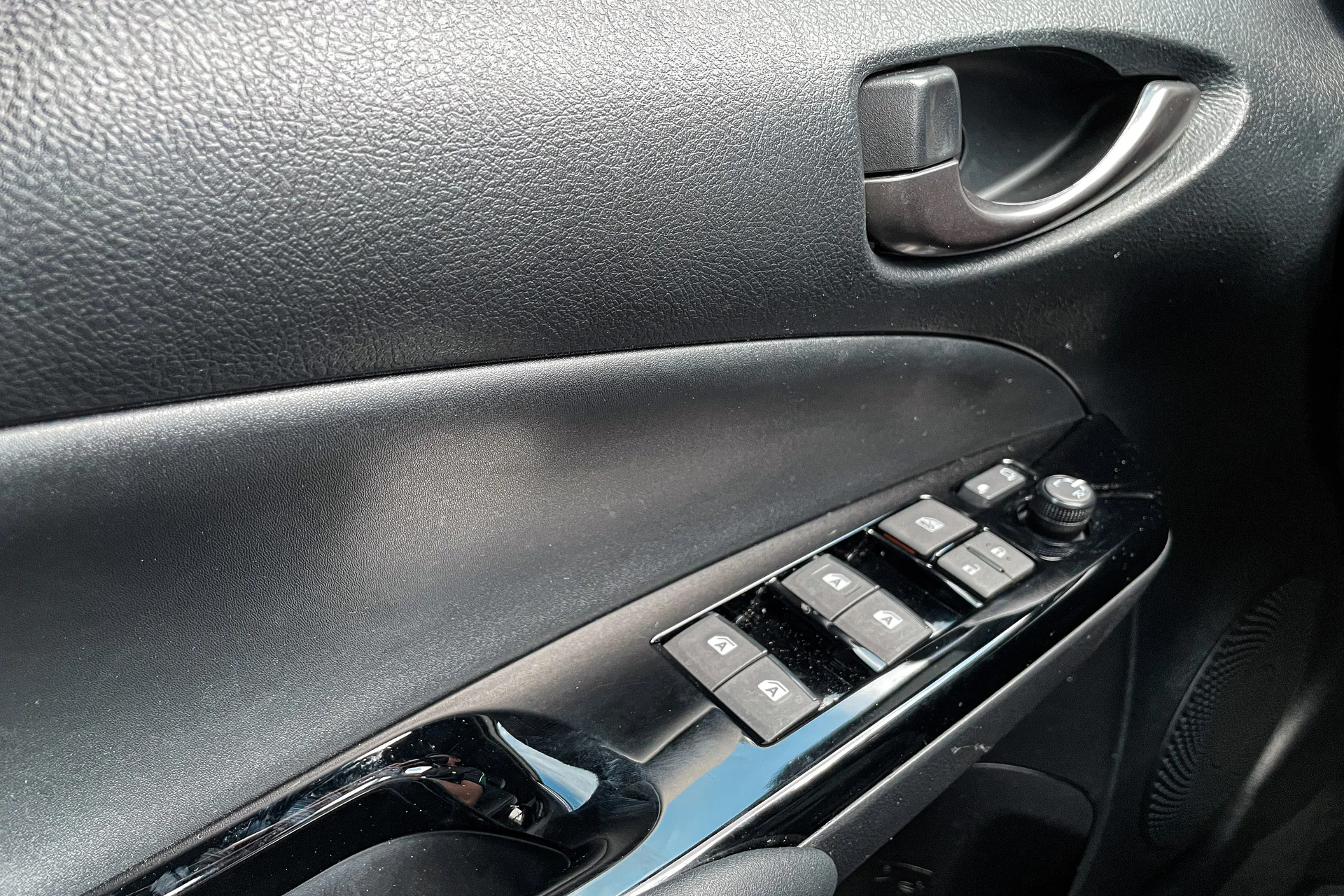 2024.06.24...Toyota_Yaris08